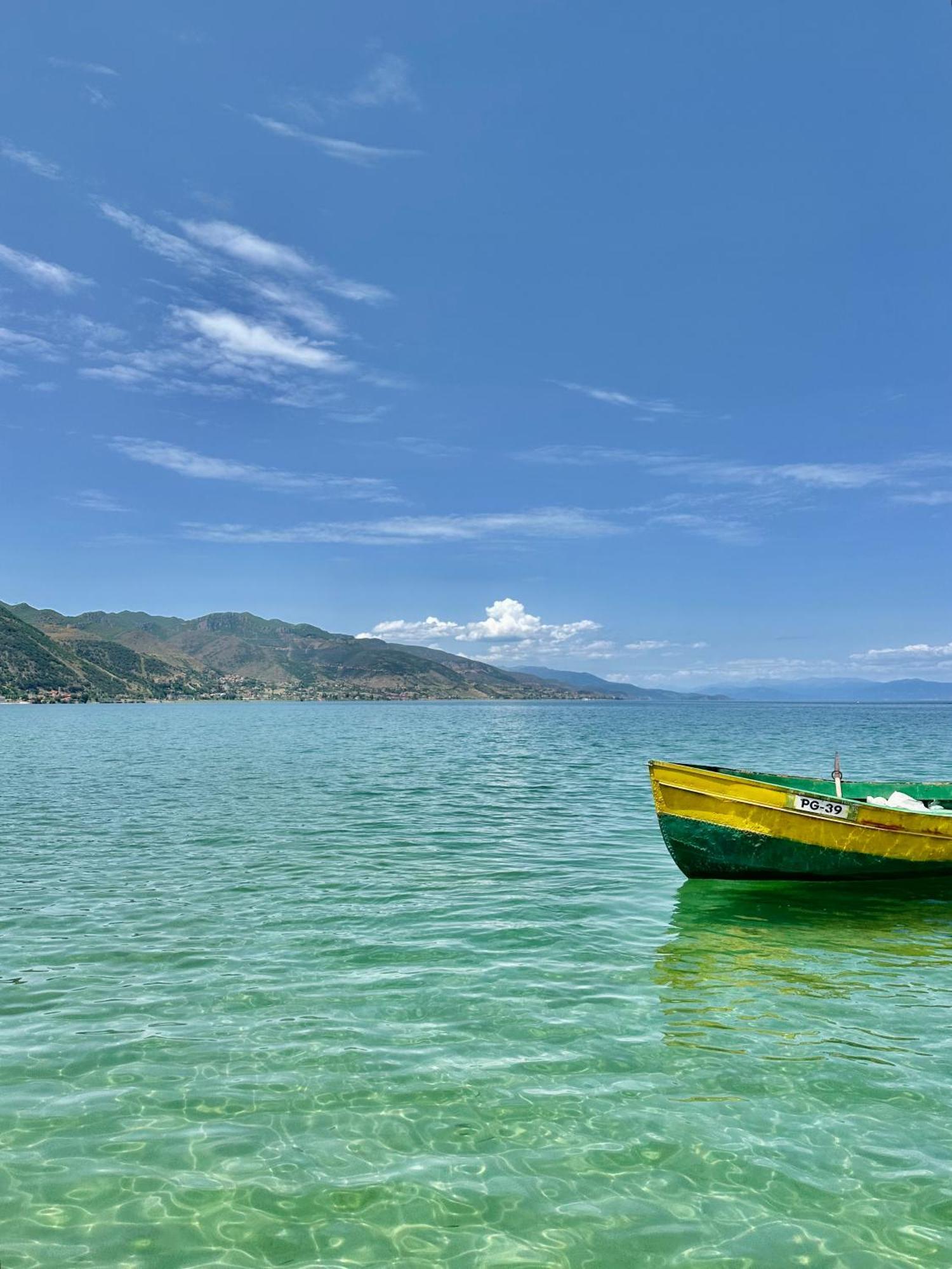 Jea House Lägenhet Pogradec Exteriör bild